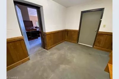 2 N Salisbury Street, Denton, NC 27239 - Photo 10