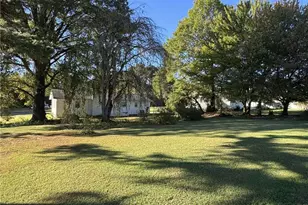 149 Vance St, Dobson, NC 27017 - Photo 38