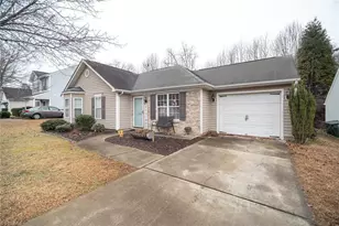 3569 Sydney Oaks Dr, Browns Summit, NC 27214 - Photo 2