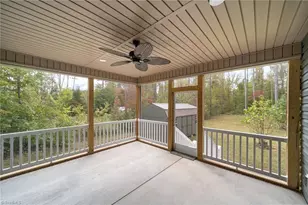 4045 Clapp Mill Rd, Burlington, NC 27215 - Photo 10