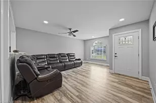 18 Candlestick Dr, Thomasville, NC 27360 - Photo 12