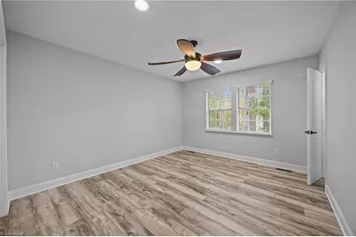 18 Candlestick Drive, Thomasville, NC 27360 - Photo 24