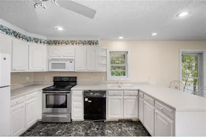 3105 Riverside Drive, Lexington, NC 27292 - Photo 18