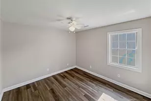 4004 Baywater Point, High Point, NC 27265 - Photo 14