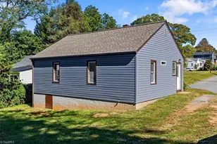 2242 Hollyrood St, Winston-Salem, NC 27127 - Photo 24