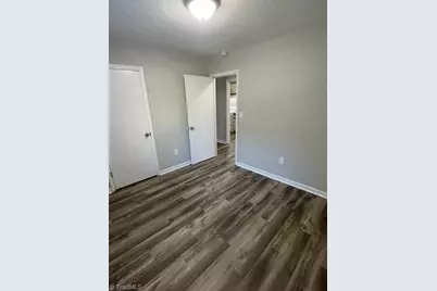 1100 Crescent Drive #13, Reidsville, NC 27320 - Photo 8