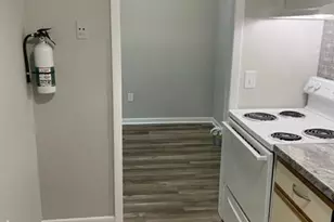 1100 Crescent Dr, Reidsville, NC 27320 - Photo 10