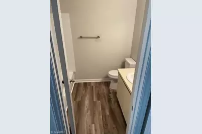 1100 Crescent Drive #13, Reidsville, NC 27320 - Photo 4