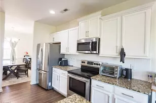 346 Sapphire Rd, Burlington, NC 27215 - Photo 4