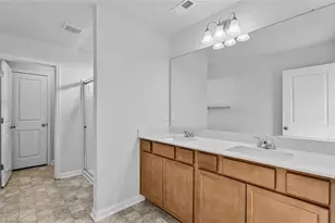 5375 Spicewood Lk Ln, Winston-Salem, NC 27106 - Photo 20