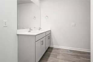 200 Canopy Dr, Graham, NC 27253 - Photo 14