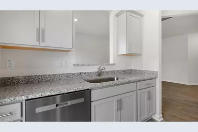 200 Canopy Drive, Graham, NC 27253 - Photo 10