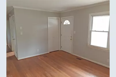 305 Broad Street, Reidsville, NC 27320 - Photo 12