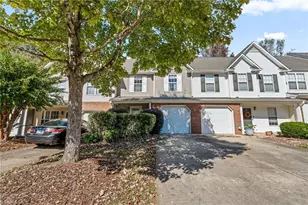 6321 Double Eagle Dr, Whitsett, NC 27377 - Photo 10