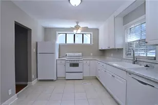 1814 Independence Rd, Greensboro, NC 27408 - Photo 8