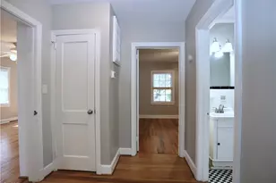 1814 Independence Rd, Greensboro, NC 27408 - Photo 12