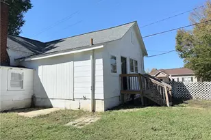 826 Summit Rd, Eden, NC 27288 - Photo 14