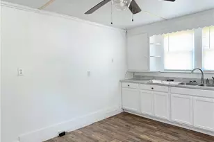 826 Summit Rd, Eden, NC 27288 - Photo 10