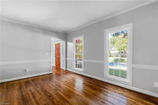 1203 Westminster Dr, Greensboro, NC 27410 - Photo 18