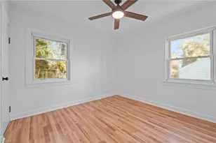 2906 Spring Garden St, Greensboro, NC 27403 - Photo 12