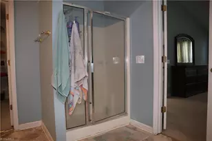 3310 Cherrybrook Dr, Jamestown, NC 27282 - Photo 18