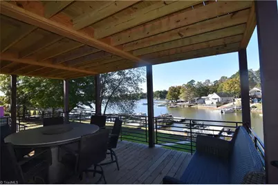 310 Lake Shore Avenue, Lexington, NC 27292 - Photo 20