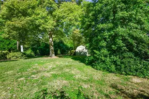 223 E Avondale Dr, Greensboro, NC 27403 - Photo 48