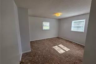 502 6th St, Spencer, NC 28159 - Photo 12