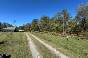 150 Teardrop Acres Way, Elkin, NC 28621 - Photo 4