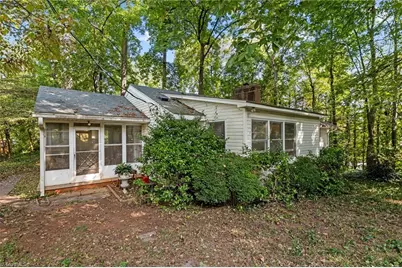 6203 Roblyn Road, Greensboro, NC 27410 - Photo 2