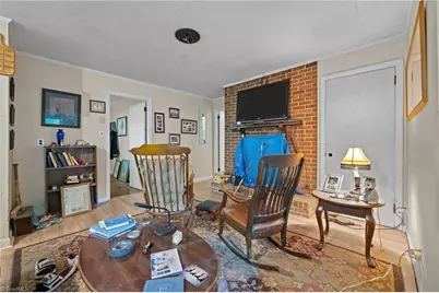 6203 Roblyn Road, Greensboro, NC 27410 - Photo 18