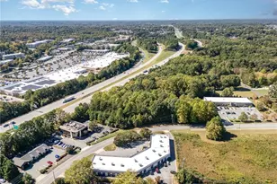 1470 Westbrook Plaza Dr, Winston-Salem, NC 27103 - Photo 2