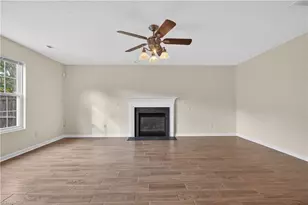 3518 Panarama Dr, Greensboro, NC 27405 - Photo 14