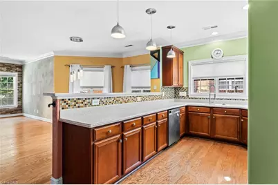 400 Southlake Court, Lexington, NC 27295 - Photo 6