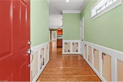 400 Southlake Court, Lexington, NC 27295 - Photo 4