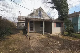 105 Academy St, Madison, NC 27025 - Photo 14