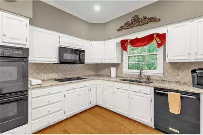 3659 Cherry Hill Drive, Greensboro, NC 27410 - Photo 14