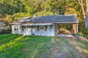 1213 Lolly Ln, Greensboro, NC 27405 - Photo 2