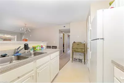 524 Scholastic Court, Winston-Salem, NC 27106 - Photo 10