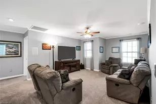 911 Sugar Tree Dr, Mebane, NC 27302 - Photo 38