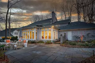 402 Parkmont Dr, Greensboro, NC 27408 - Photo 44