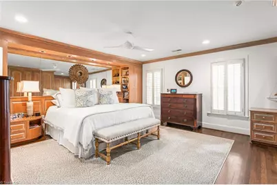 402 Parkmont Drive, Greensboro, NC 27408 - Photo 32