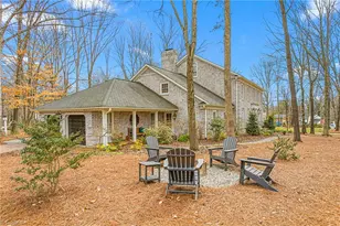 402 Parkmont Dr, Greensboro, NC 27408 - Photo 4