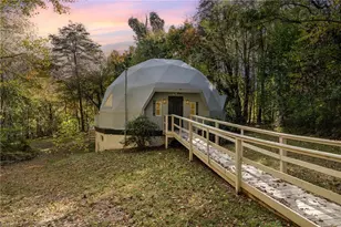 2080 Pannel Rd, Reidsville, NC 27320 - Photo 2