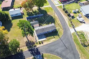 155 Beach Rd, Lexington, NC 27292 - Photo 10