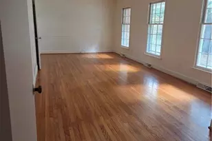 1917 Edgewood Ave, Burlington, NC 27215 - Photo 2