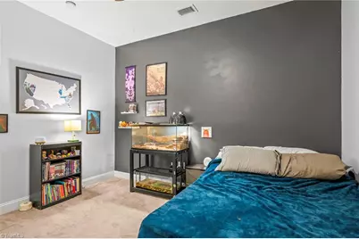 360 S Elm Street #202, Greensboro, NC 27401 - Photo 10