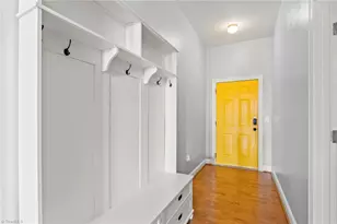 360 S Elm St, Greensboro, NC 27401 - Photo 8