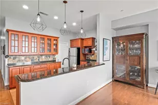 360 S Elm St, Greensboro, NC 27401 - Photo 18