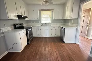 1629 Village Pl, Winston-Salem, NC 27127 - Photo 6